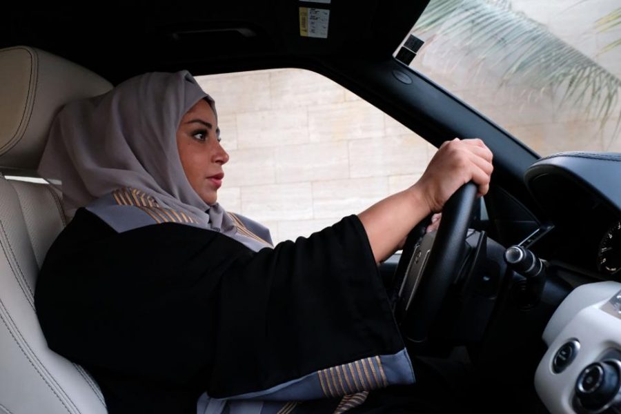 Saudi+Arabian+women+are+welcomed+to+the+driver%E2%80%99s+seat