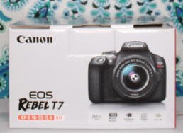 Canon on sale rebel t7