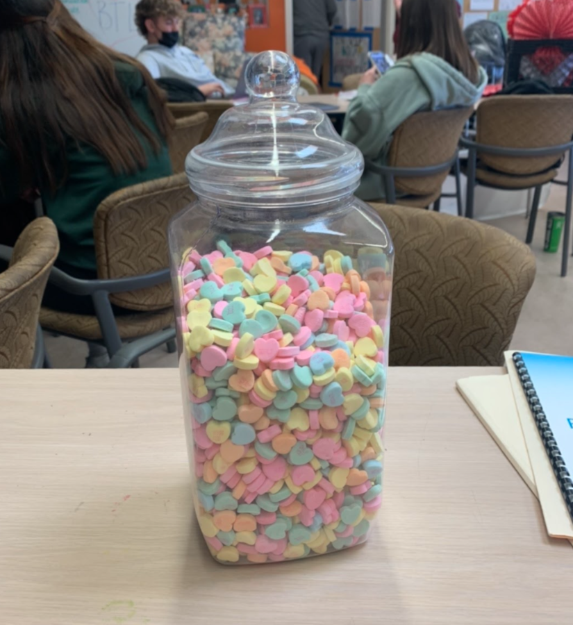 Woodside is full of Valentines Day festivities  this year. Guess how many hearts are in the jar, dress up, listen to music in the quad, and more!